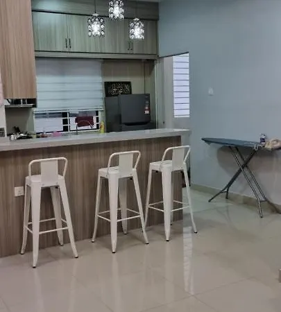 3R2B Entire Apartment Air-Conditioned By Wnz Home Putrajaya For Islamic Guests Only Exterior photo