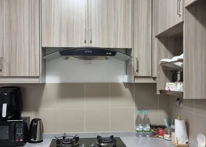 3R2B Entire Apartment Air-Conditioned By Wnz Home Putrajaya For Islamic Guests Only