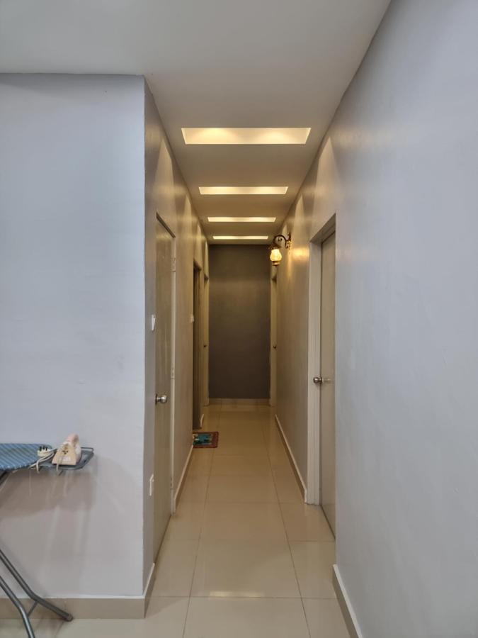 Apartment 3r2b Entire Air-conditioned By Wnz For Islamic Guests Only *